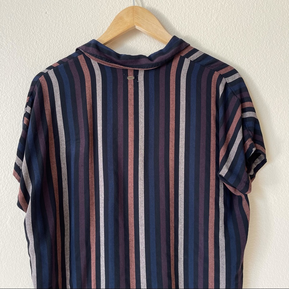 O’Neill Demi Stripe Shirt Button Up Tie Front XS - Picture 11 of 14